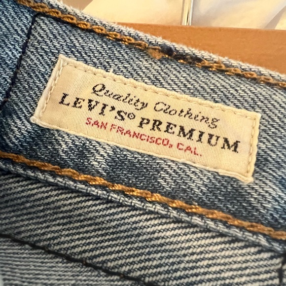 Levi’s mini skirt - Picture 4 of 4
